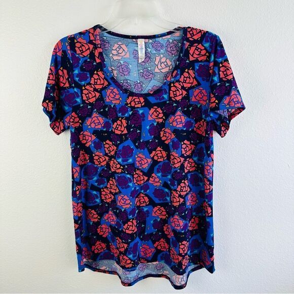 Lularoe Roses Tee - Picture 1 of 4